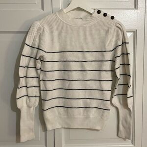 SUNCOO White and Black Crew Neck Striped Sweater